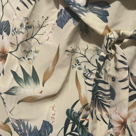 Floral Print Summer Pants - Picture 3 of 3